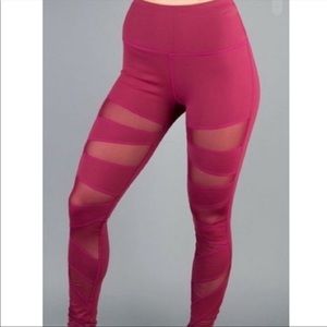 EUC Buff Bunny Anastasia full length leggings